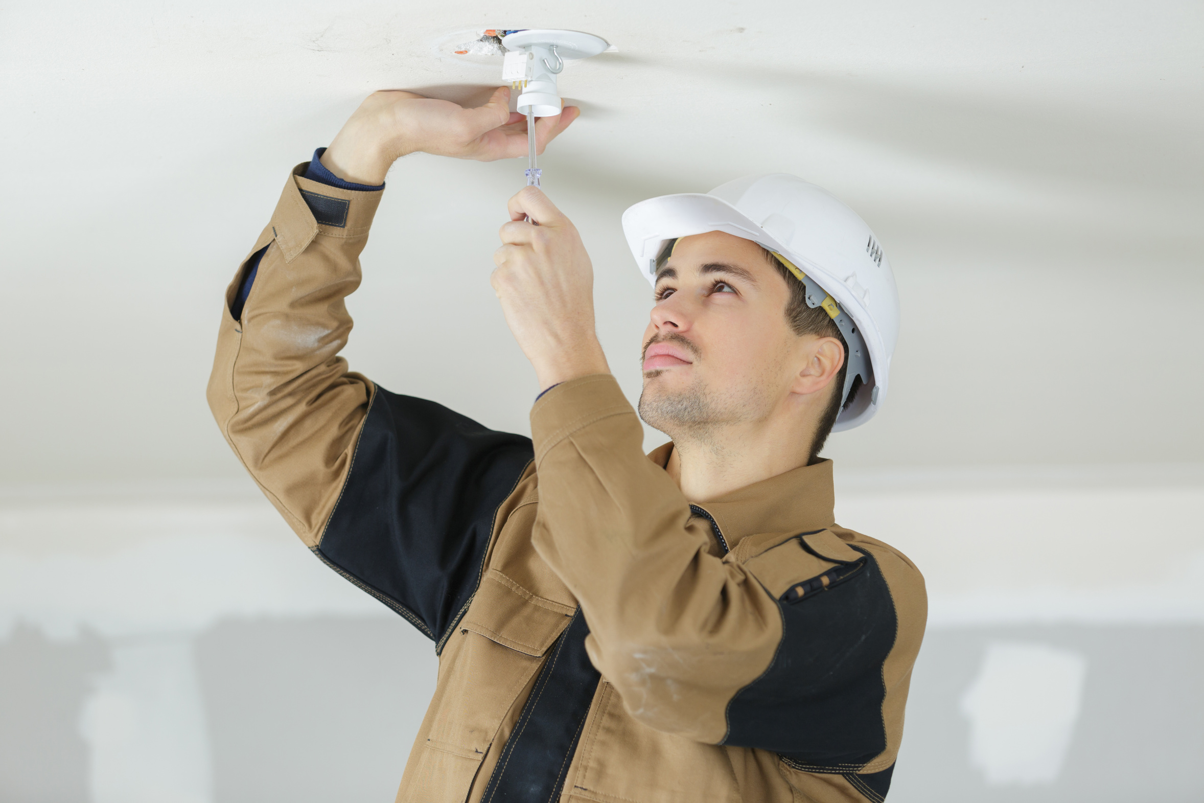 Elektroservice DEKA GmbH - Elektroinstallation